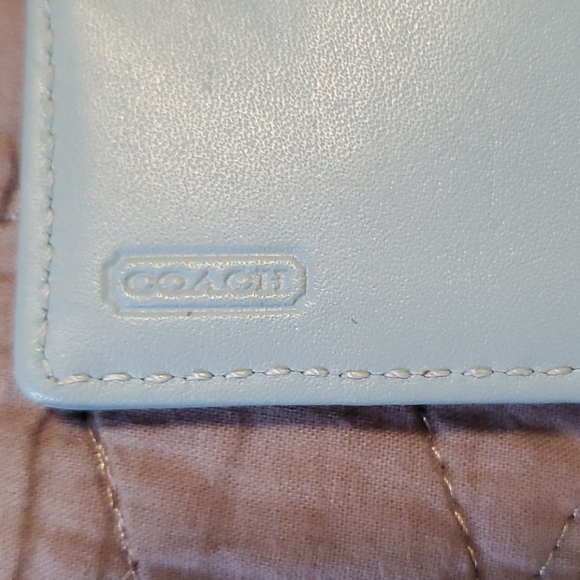 Coach Wallet - Picture 4 of 4